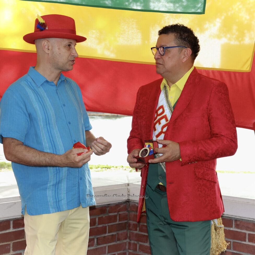 ENTREGA MEDALLA
